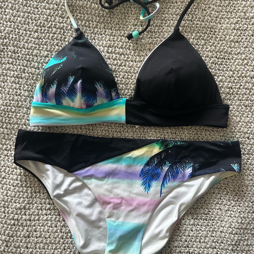 Victoria’s Secret Tropical Palm Print Bikini Set